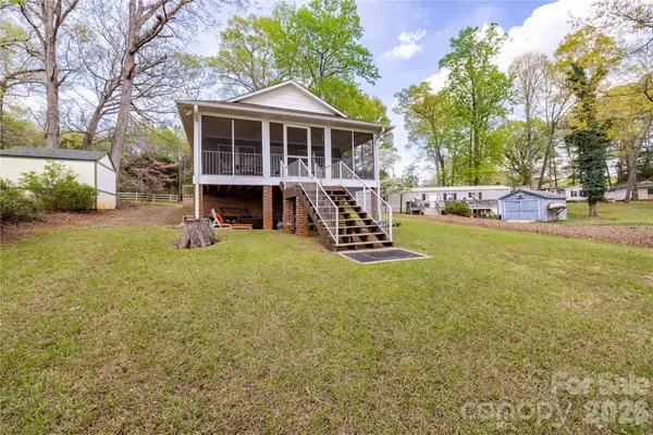 646 Springwood Drive, Mount Gilead, NC 27306