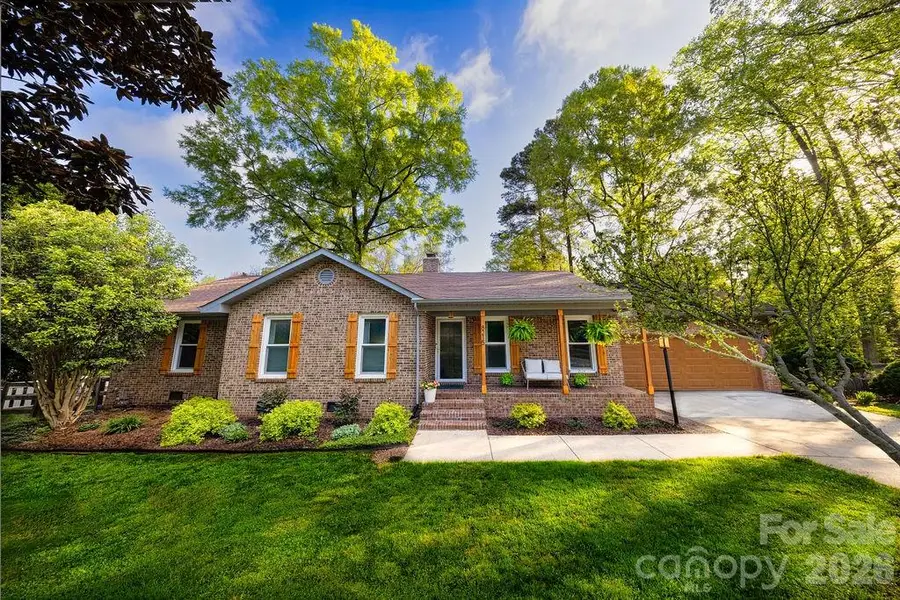 8215 Chandos Place, Huntersville, NC 28078 - #3