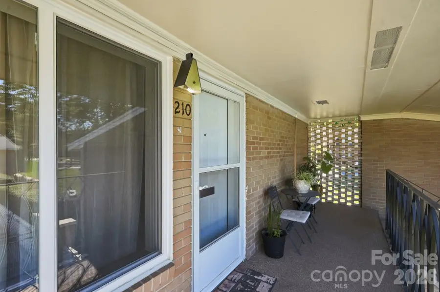 3010 Crosby Road #210, Charlotte, NC 28211 - #2