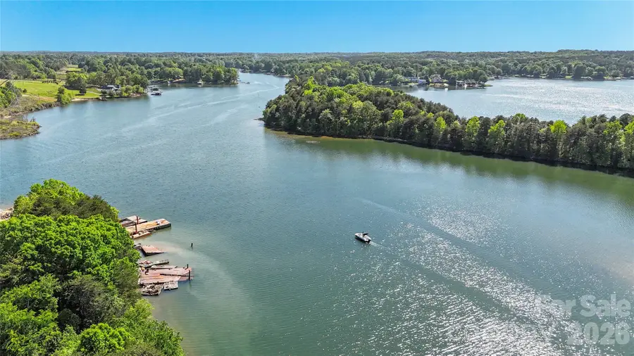 991 Exeter Drive, Sherrills Ford, NC 28673 - #3