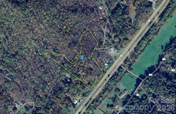 7711 Us 74 Highway E, Sylva, NC 28779