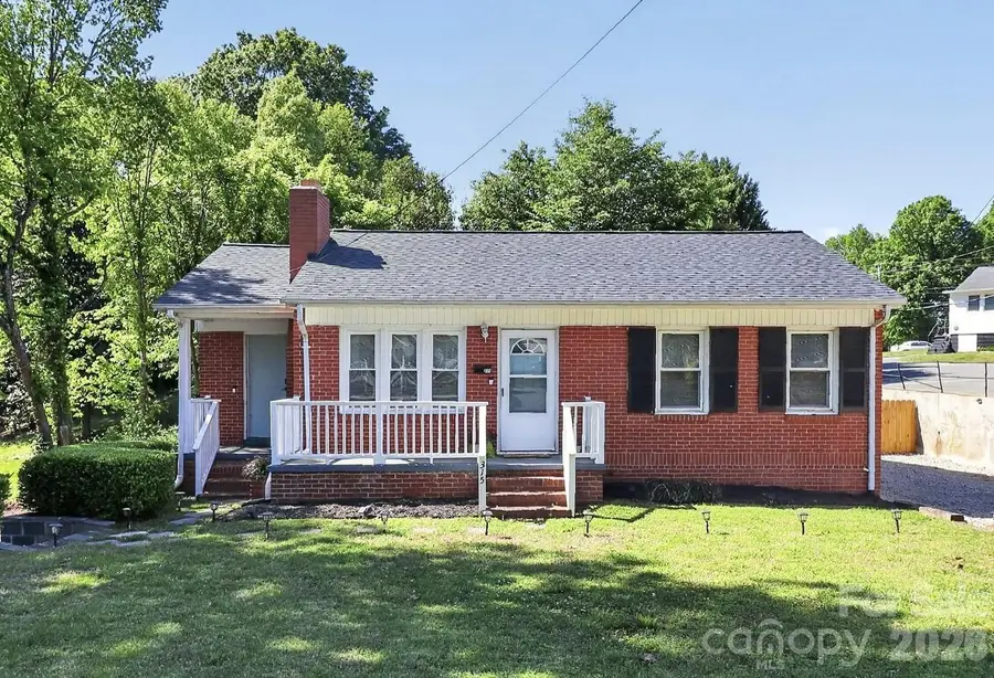 315 E 4th Avenue, Gastonia, NC 28054 - #3