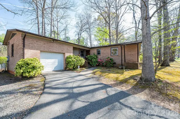 781 23rd Avenue Ne, Hickory, NC 28601