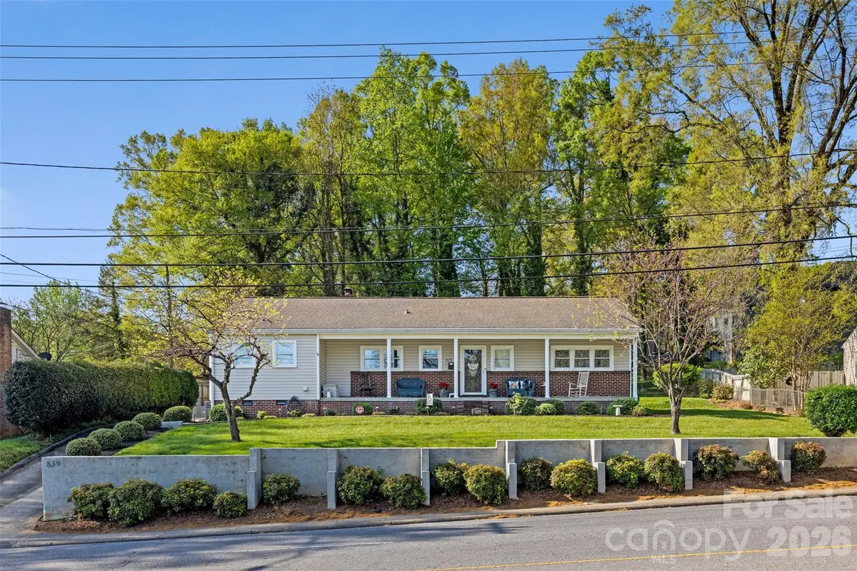 839 W Garrison Boulevard, Gastonia, NC 28052 - #1