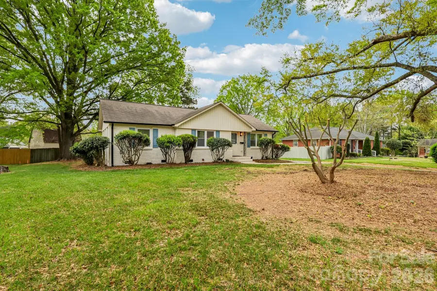 6711 Edenwood Place, Charlotte, NC 28212 - #2