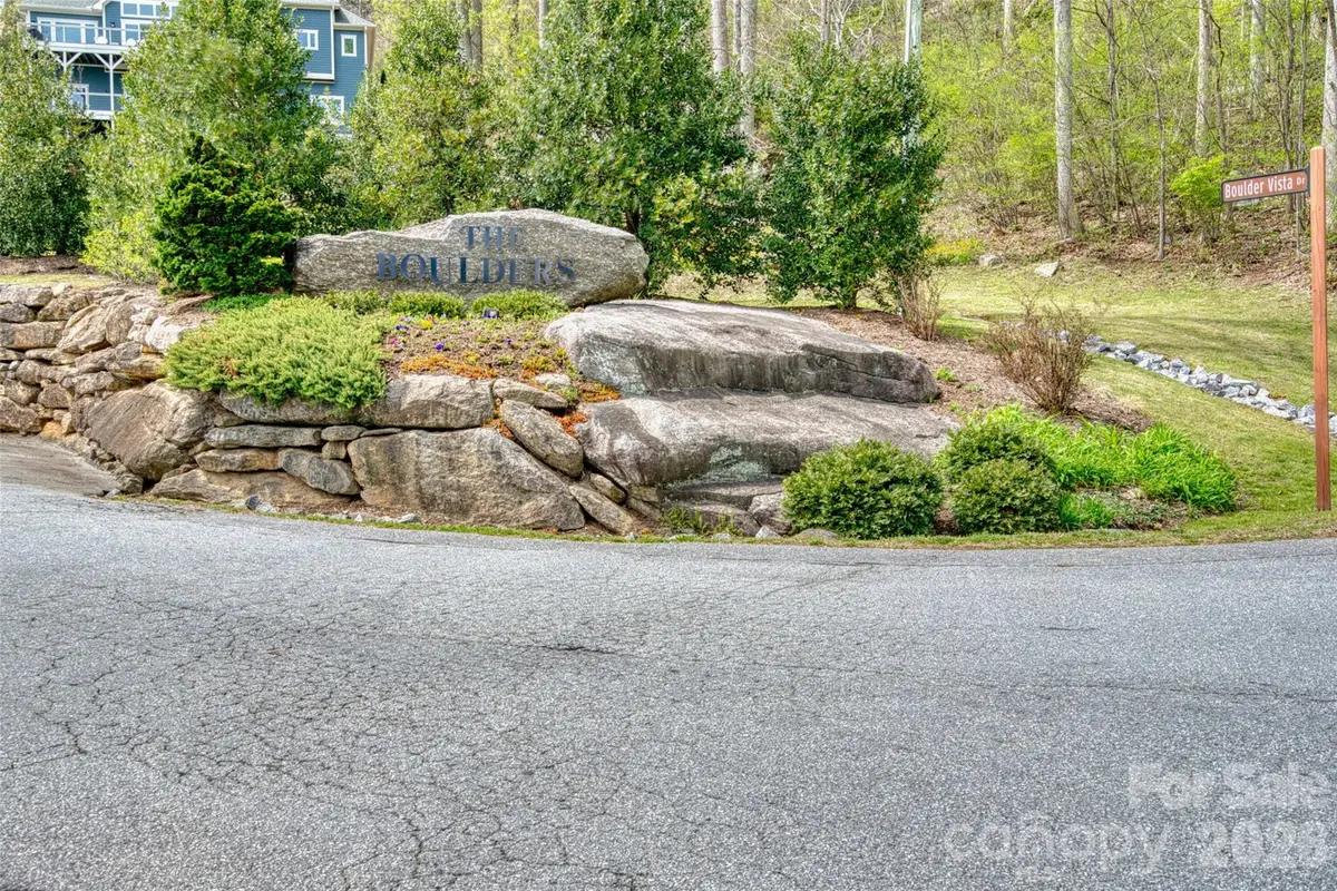 81 Curtain Bluff, Hendersonville, NC 28791 - #1
