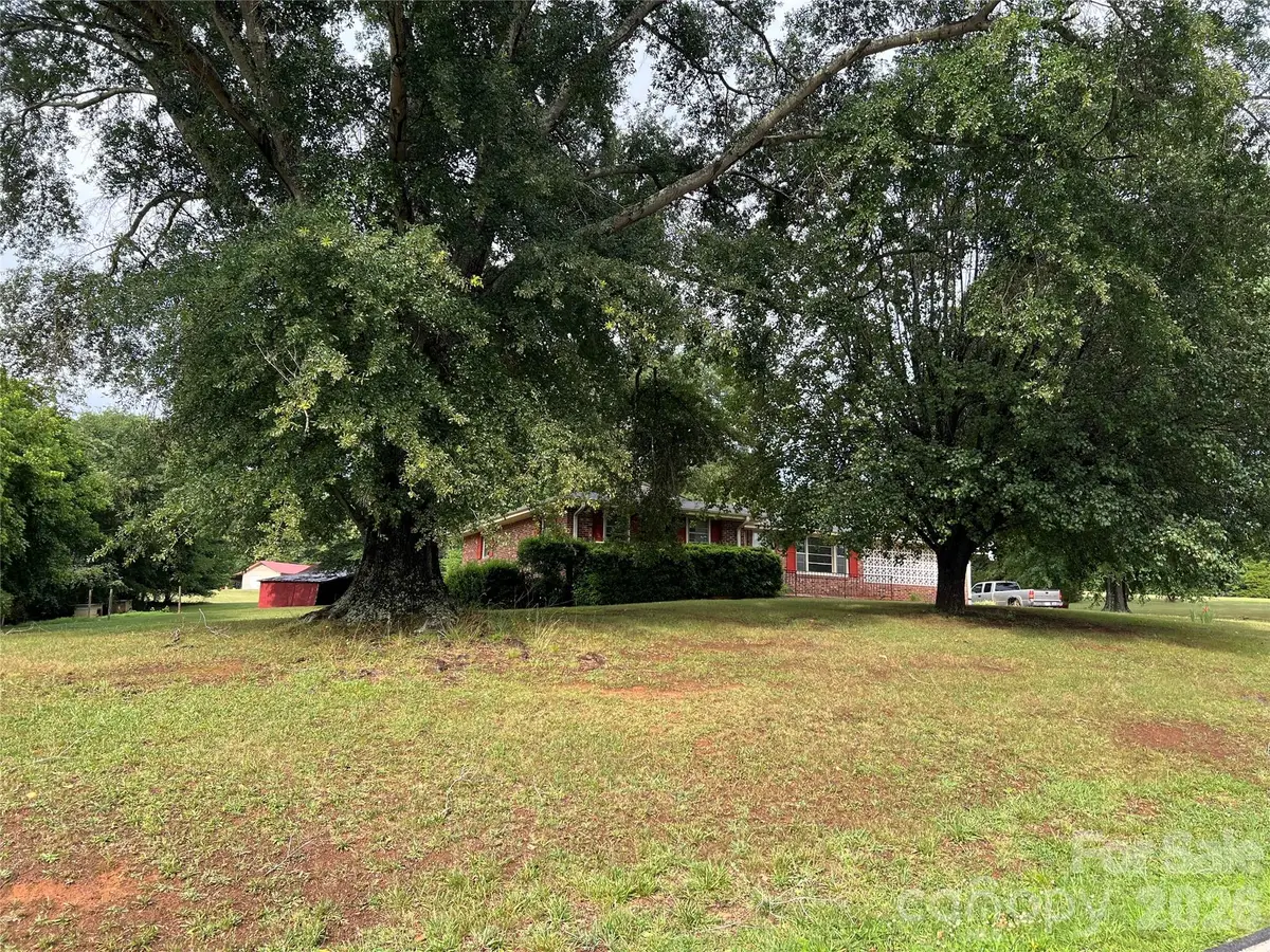 649 Pine Street, Forest City, NC 28043 - #1