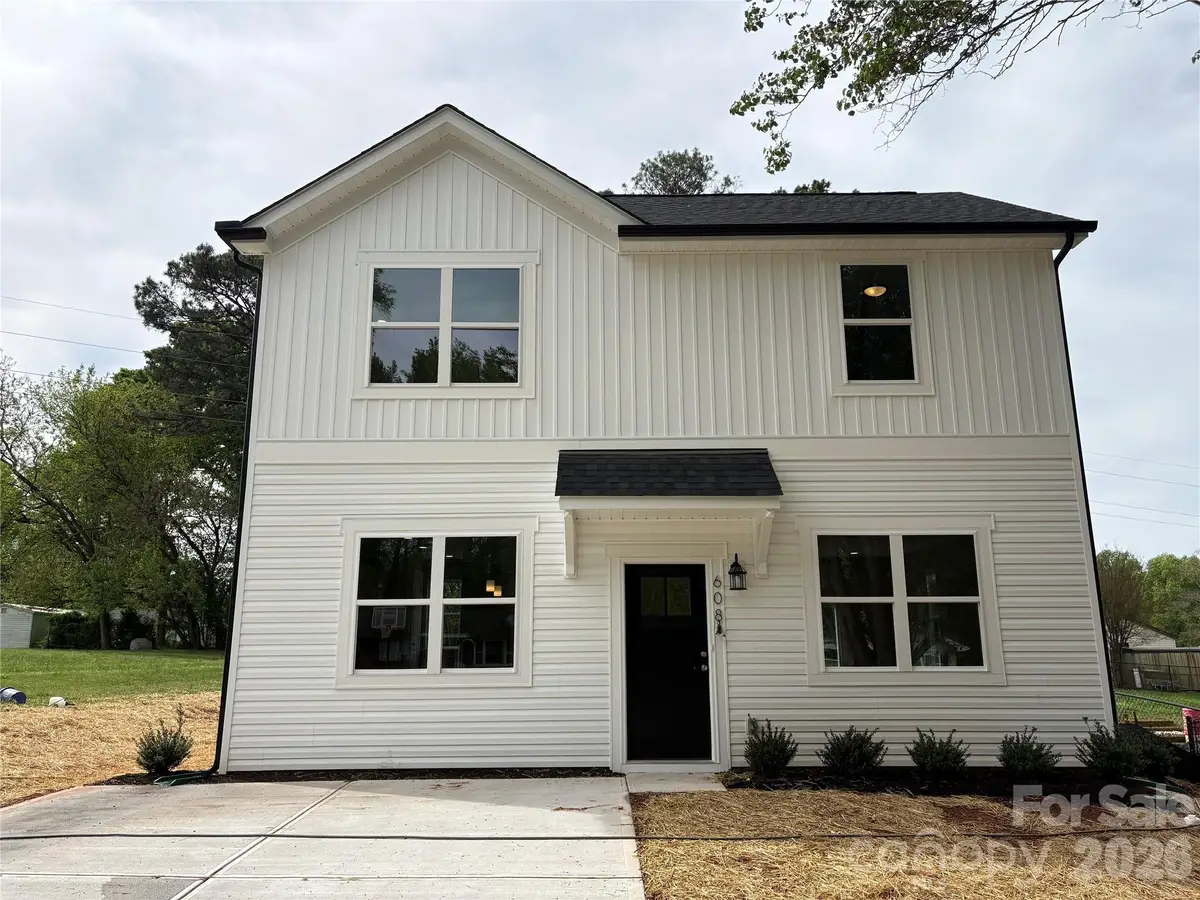 608 E Boston Avenue, Bessemer City, NC 28016 - #1