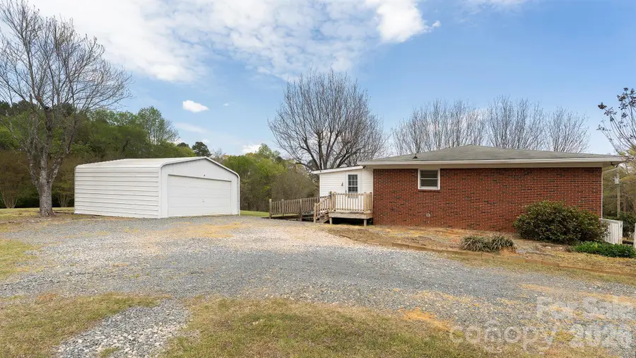 2700 Mount Pleasant Road S, Mount Pleasant, NC 28124 - #2