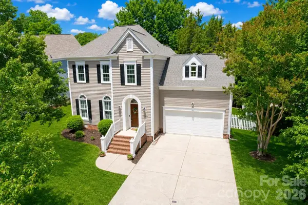2806 Saintfield Place, Charlotte, NC 28270