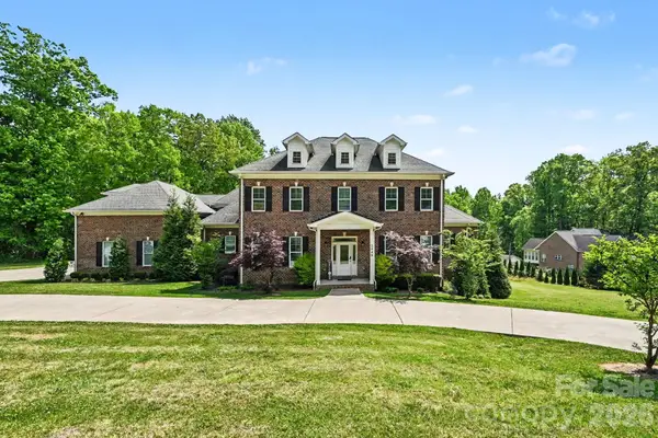 2449 Kendrick Avenue, Charlotte, NC 28269