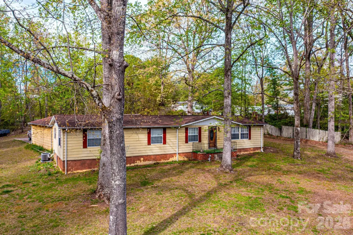 2474 Chandler Place, Granite Falls, NC 28630 - #1
