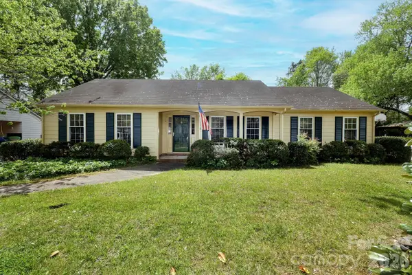 2000 Lawton Bluff Road, Charlotte, NC 28226