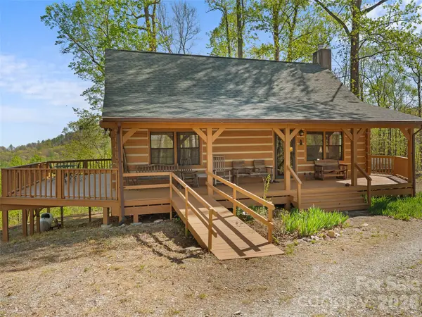 178 Tablerock Drive, Saluda, NC 28773