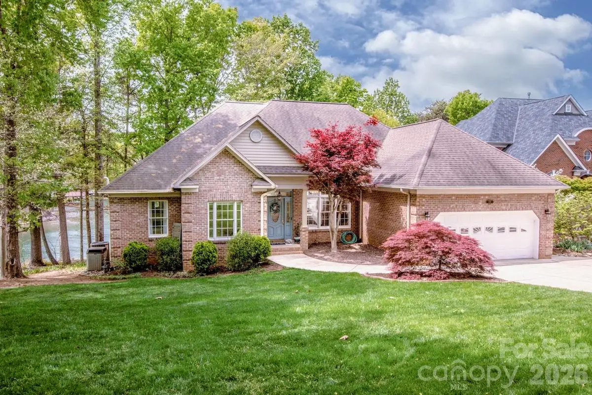 239 Pinnacle Shores Drive, Mooresville, NC 28117 - #1