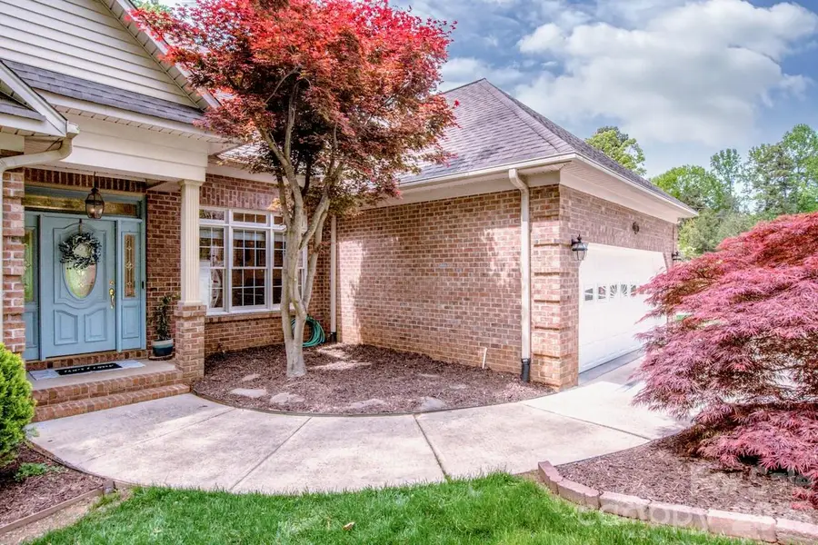 239 Pinnacle Shores Drive, Mooresville, NC 28117 - #3