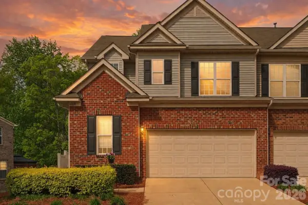 4818 Fonthill Lane, Charlotte, NC 28210