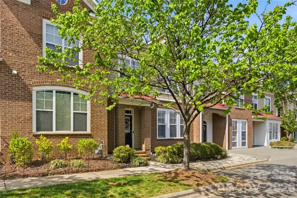 8341 Scotney Bluff Avenue, Charlotte, NC 28273