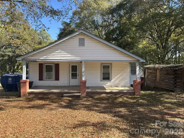 1040 East Drive, Gastonia, NC 28052