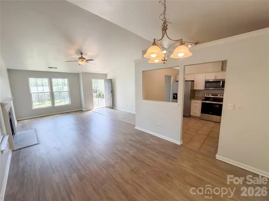 2324 Valleyview Drive, Charlotte, NC 28215 - #3