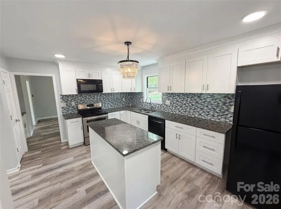 6628 Cool Water Court, Charlotte, NC 28215 - #2