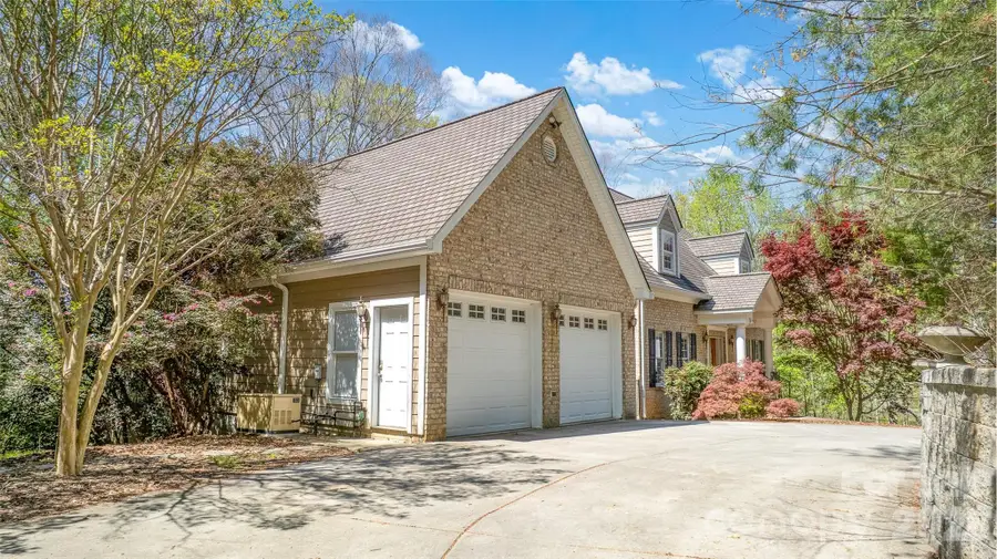 464 Laurel Cove Road, Statesville, NC 28677 - #2