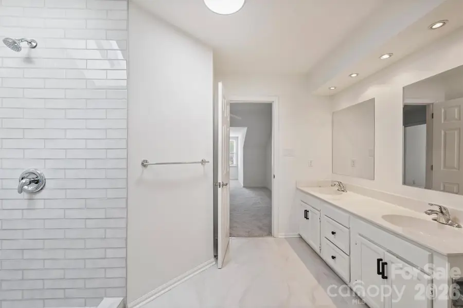 9121 Kings Canyon Drive, Charlotte, NC 28210 - #3