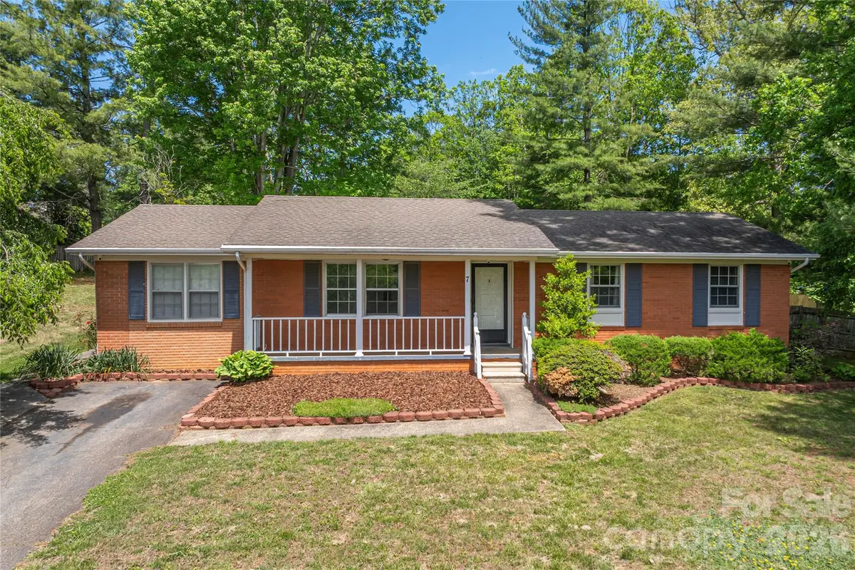 7 Crestview Court, Arden, NC 28704 - #1