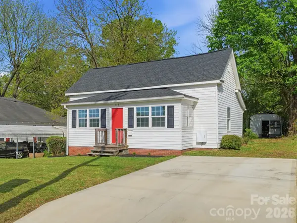 158 NW Academy Street, Concord, NC 28025