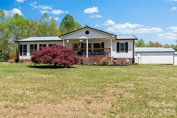 6004 Aaron Lane, Hamptonville, NC 27020