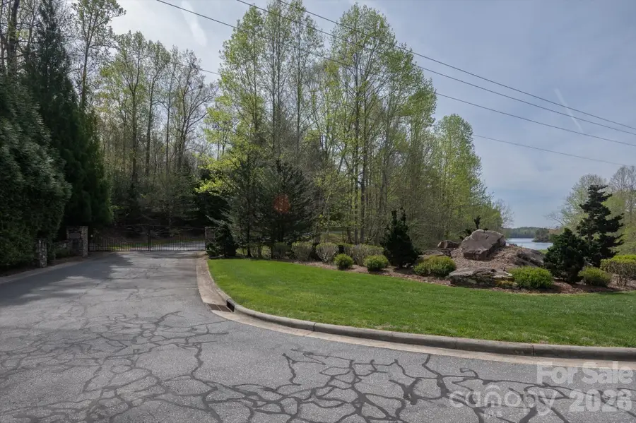 103 Big Tree Way, Nebo, NC 28761 - #2