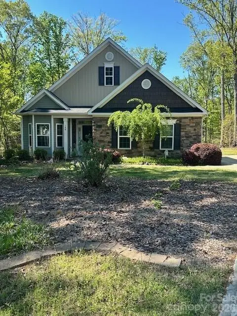 144 Hawks Landing Drive, Troutman, NC 28166