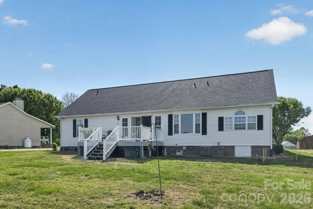 101 Erin Lane, Thomasville, NC 27360 - #1