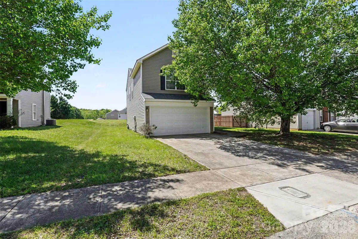 8207 Belmont Stables Drive, Charlotte, NC 28216 - #1