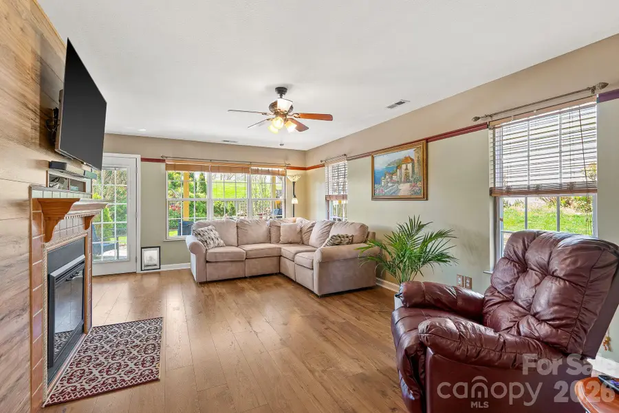 307 Roxbury Place, Arden, NC 28704 - #2