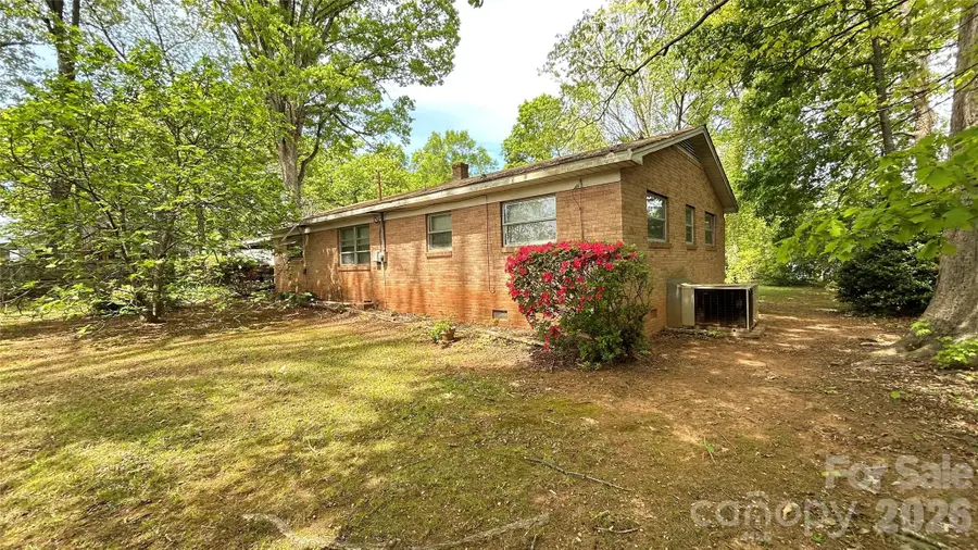 3520 Winslow Drive #1 & 2, Charlotte, NC 28269 - #3