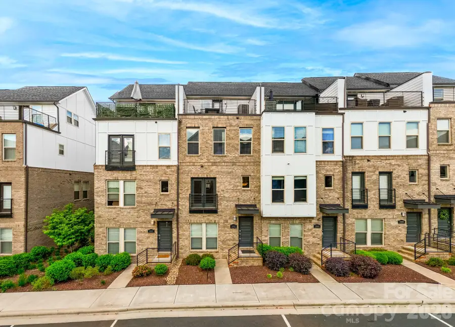 15036 New Amsterdam Lane, Charlotte, NC 28204 - #3