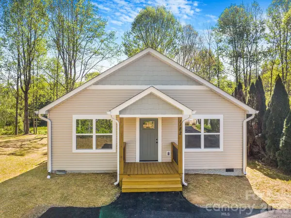 1182 Crabtree Road, Waynesville, NC 28785
