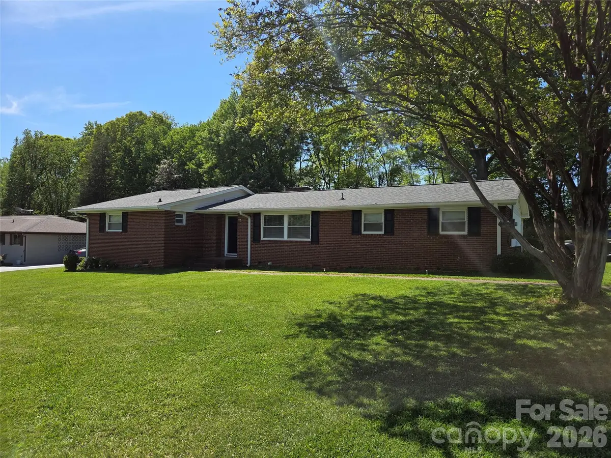 7222 Melody Lane, Charlotte, NC 28214 - #1