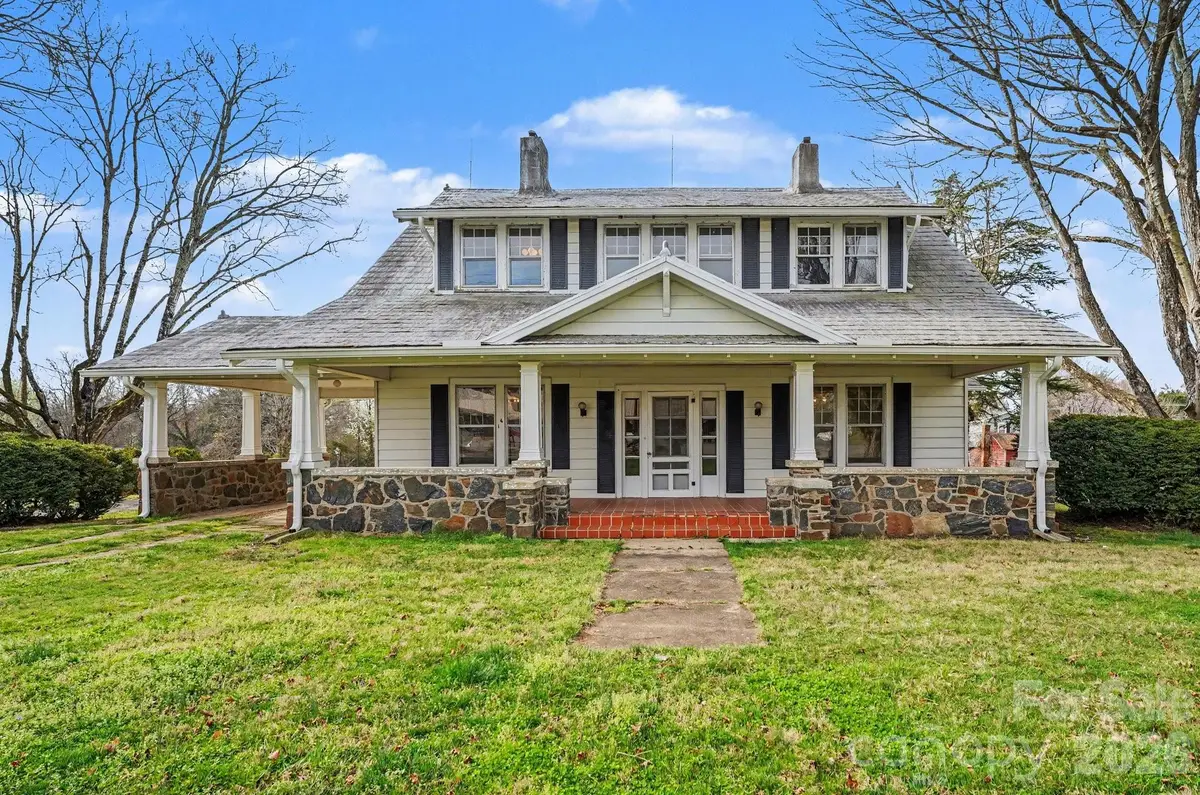 402 E Main Street, Boonville, NC 27011 - #1