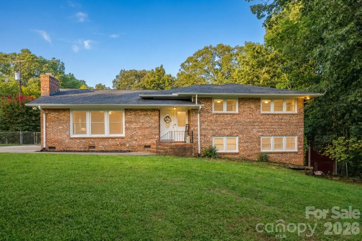 122 Crestwood Drive, Chester, SC 29706 - #1