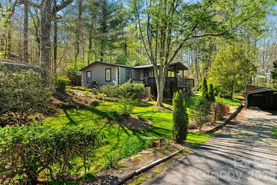 19 Timbers Edge Lane, Fairview, NC 28730 - #3