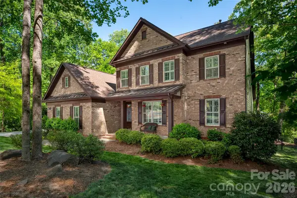 11428 Scarlet Tanager Drive, Charlotte, NC 28278