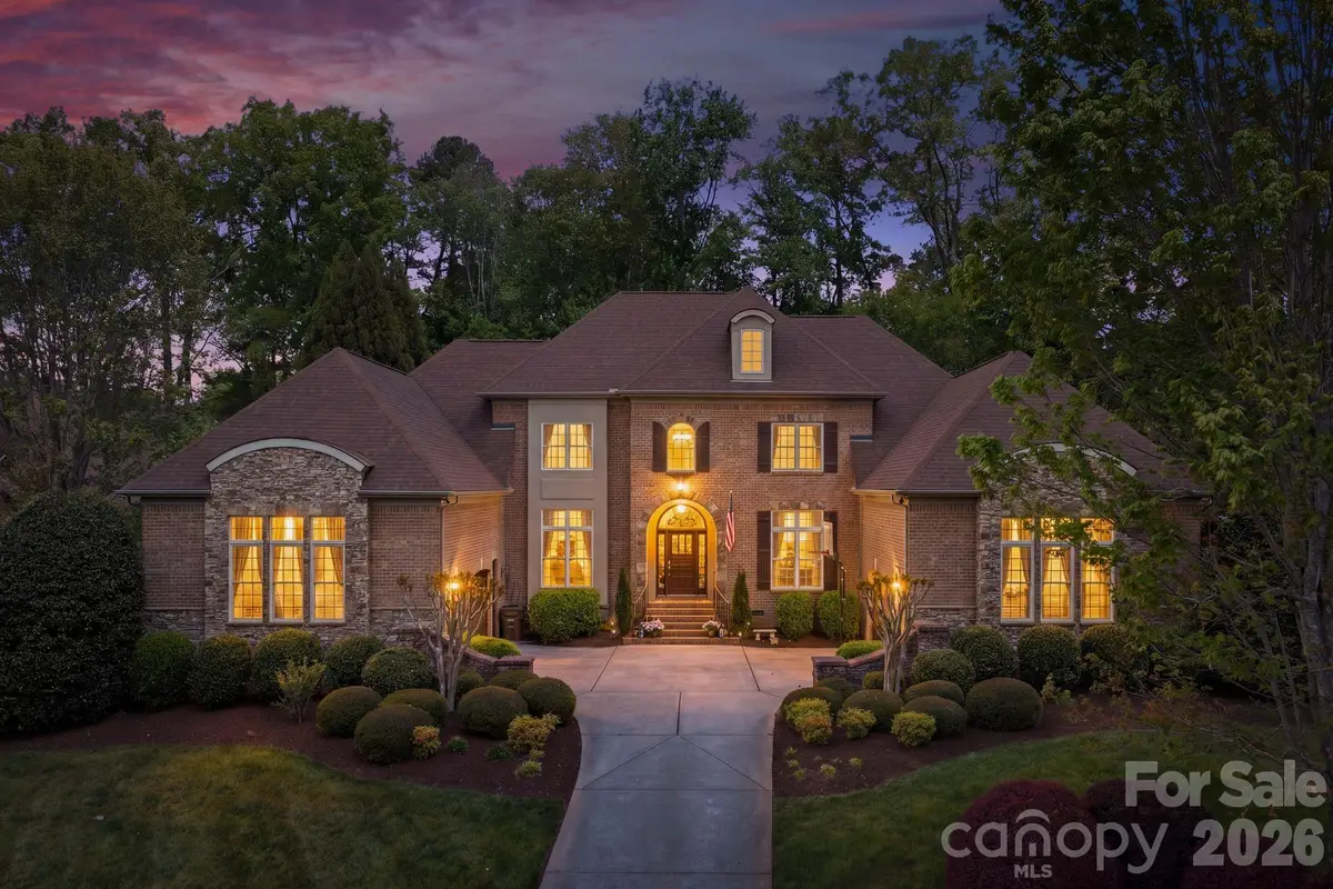 7004 Camrose Crossing Lane, Matthews, NC 28104 - #1