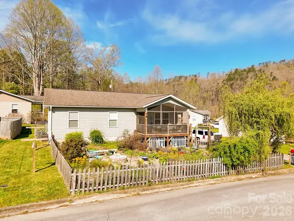 47 Rosman Trail, Rosman, NC 28772