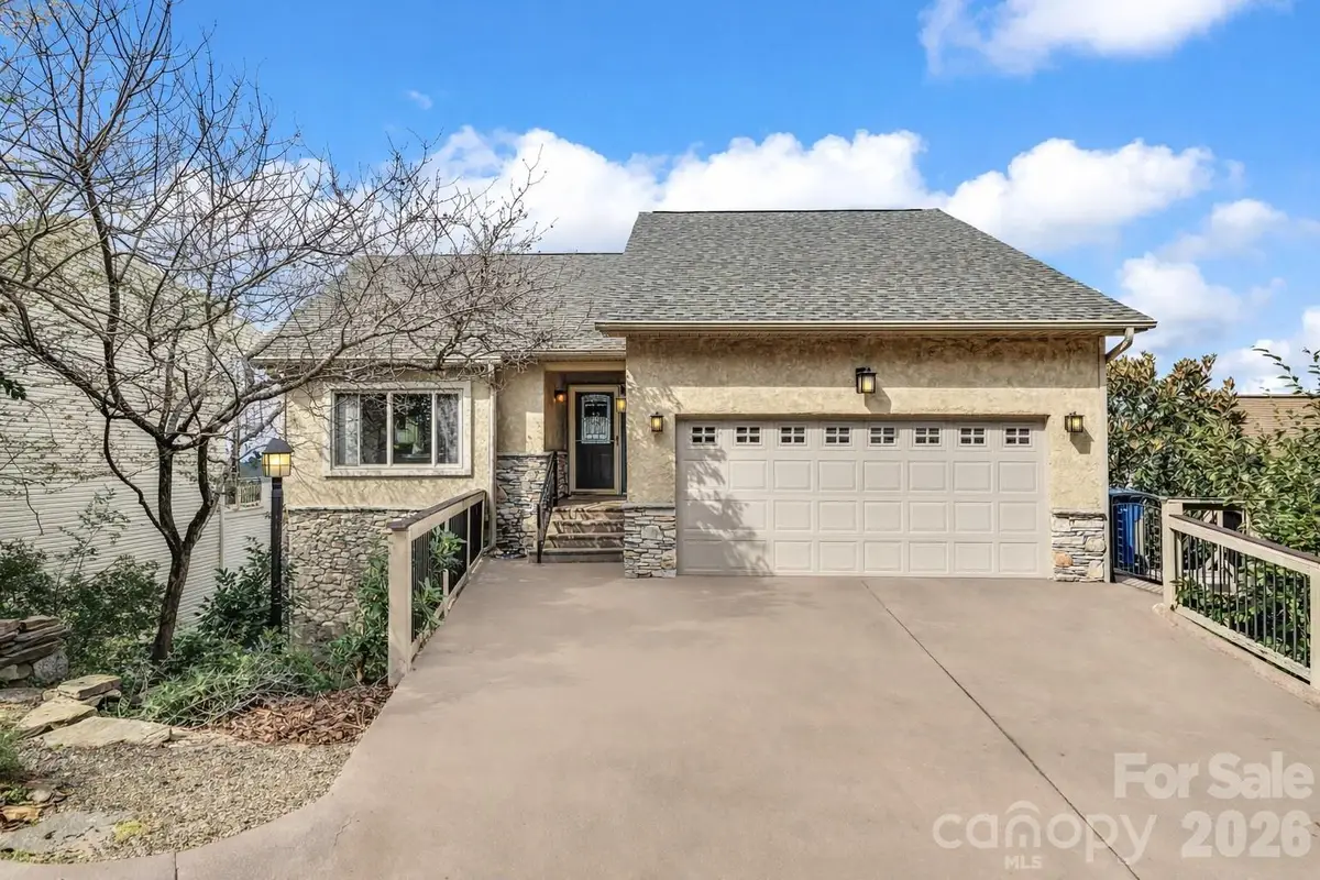 86 Distant View Drive, Asheville, NC 28803 - #1