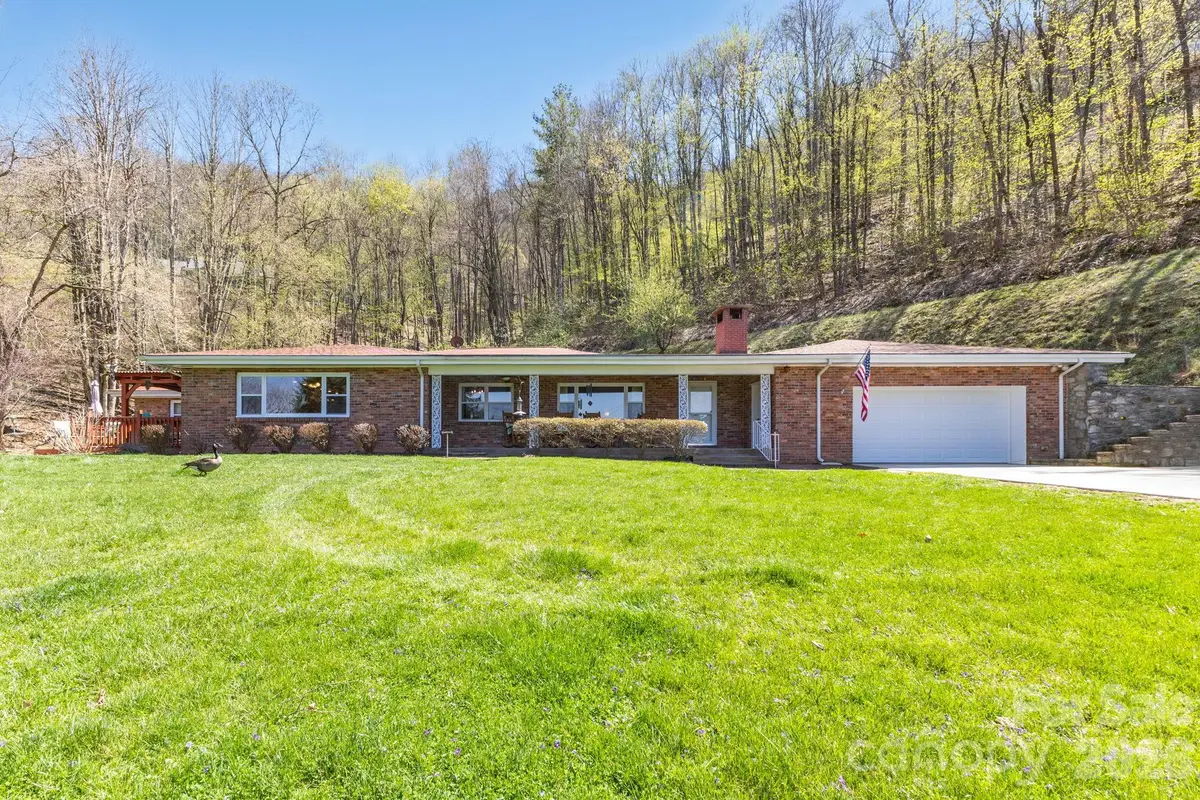 87 Rockwood Road, Waynesville, NC 28786 - #1