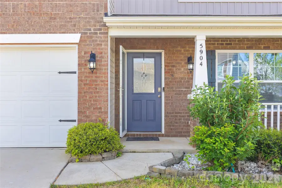 5904 Ellimar Field Lane, Charlotte, NC 28215 - #3
