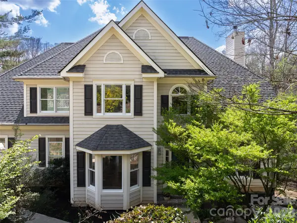 39 Eastmoor Drive, Asheville, NC 28805