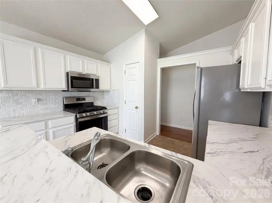 12525 Panthersville Drive, Charlotte, NC 28269 - #2